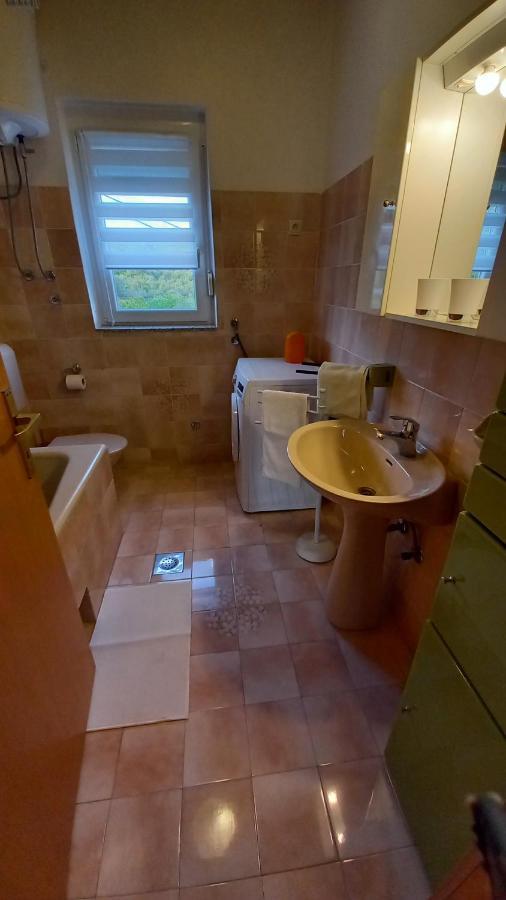 Apartment Slavica Kornić Buitenkant foto