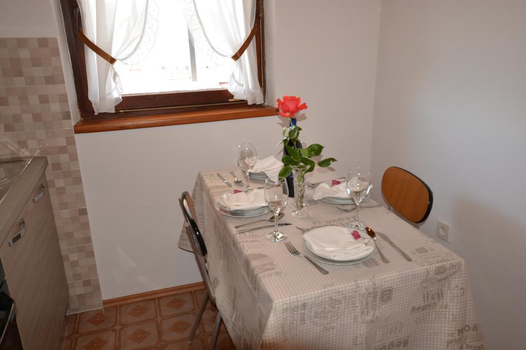Apartment Slavica Kornić Buitenkant foto